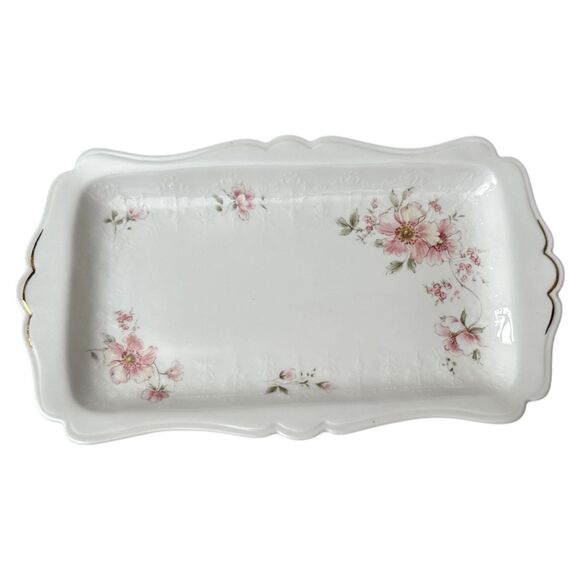 Royal Albert Breath of Spring Sandwich Tray: Vintage Floral Bone China - Picture 2 of 7